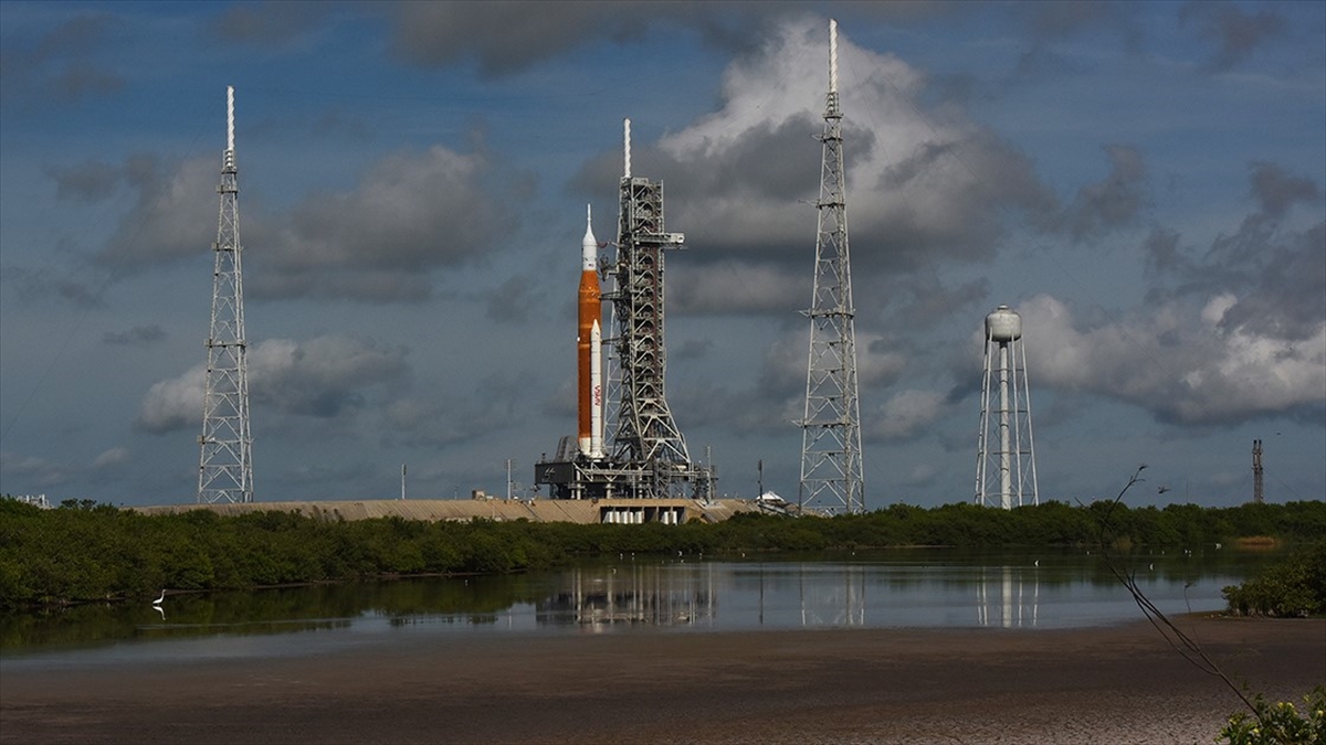 NASA’nın Ay’a gönderilecek Orion kapsülünün ikinci fırlatma denemesi de sonuçsuz kaldı