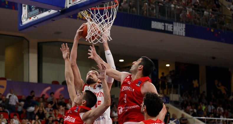 A Milli Basketbol Takımı, Avrupa Şampiyonası’ndaki ilk yenilgisini aldı