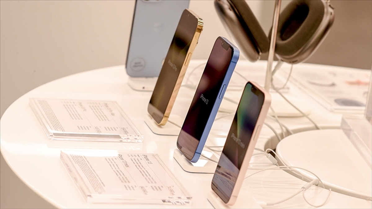 Brezilya’da iPhone cep telefonlarının şarj cihazı olmadan satışı yasaklandı