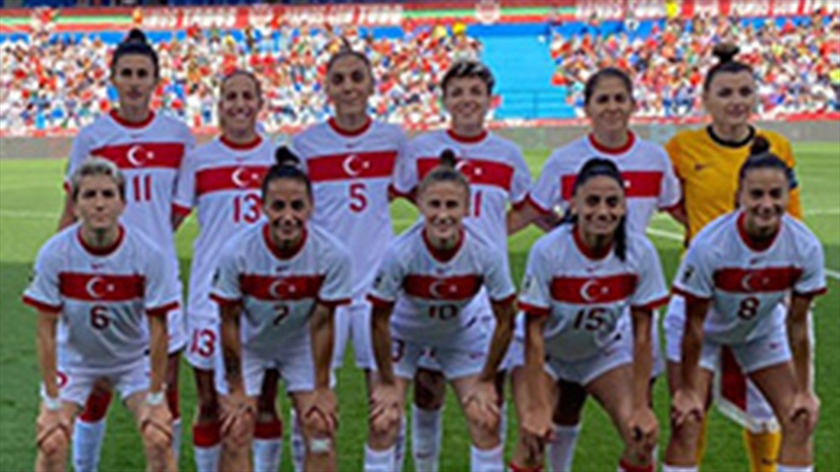 A Milli Kadın Futbol Takımı, Portekiz’e 4-0 mağlup oldu
