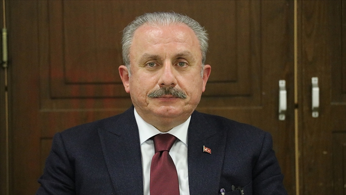 TBMM Başkanı Şentop, Tacikistan Milli Günü’nü kutladı