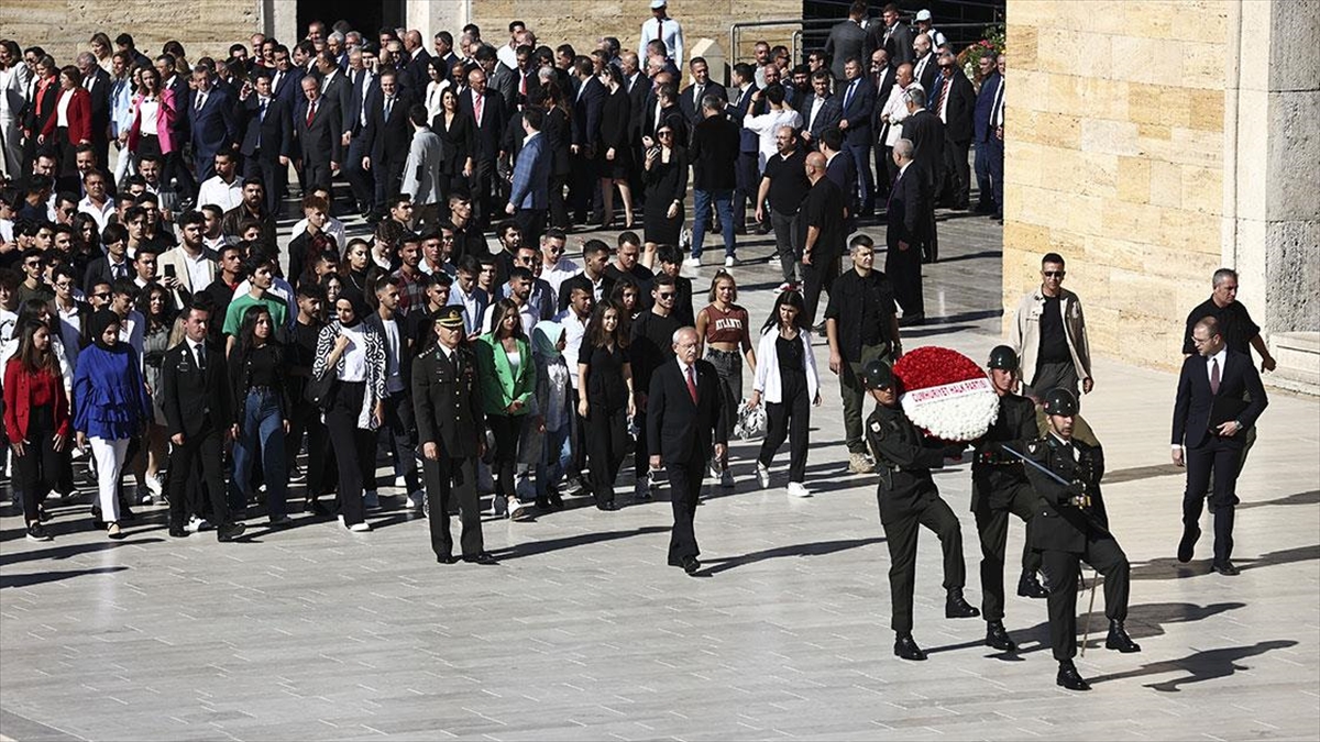 CHP 99’uncu kuruluş yılını kutluyor
