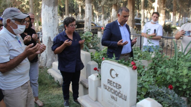 Merhum Vali Recep Yazıcıoğlu Aydın’daki kabri başında anıldı
