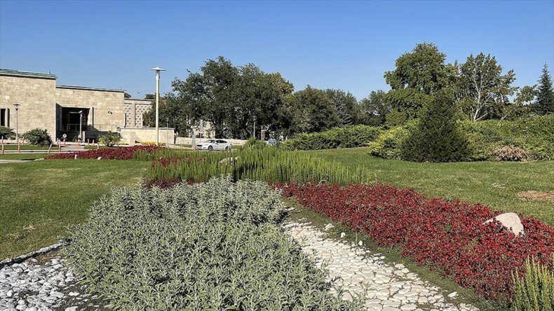 TBMM’de küresel ısınmaya karşı “susuz bahçe” dönemi