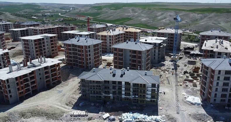 Cumhuriyet tarihinin en büyük sosyal konut projesine başvuru şartları belirlendi