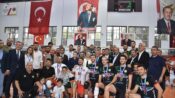 Cizre’nin voleybol takımı Türkiye’yi Avrupa’da temsil etmeye hazırlanıyor