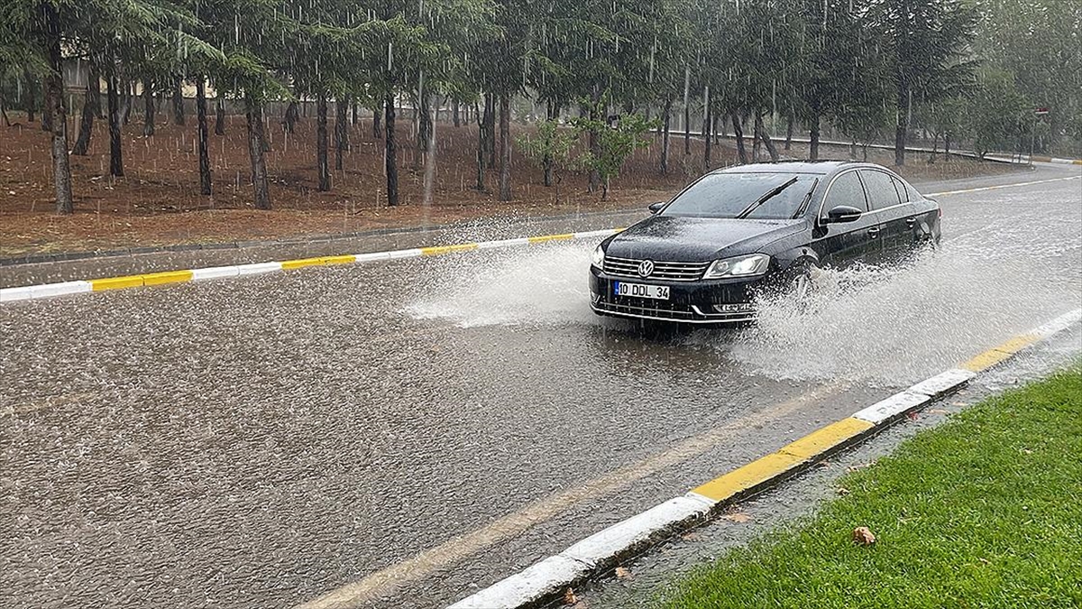 Meteorolojiden, Balıkesir’de kuvvetli yağış uyarısı