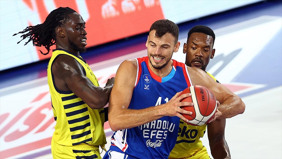 36. Erkekler Cumhurbaşkanlığı Kupası’nı Anadolu Efes kazandı