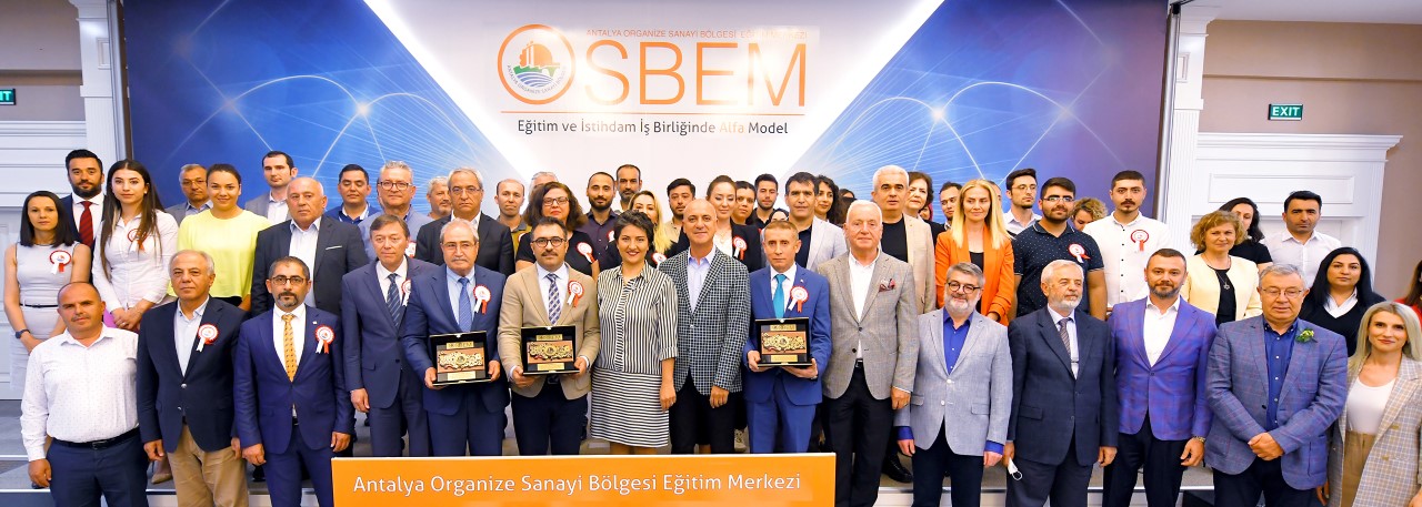 7 YILDA 305 EĞİTİM, 10.434 SERTİFİKA – ANTALYA OSB’NİN YENİ DÖNEM EĞİTİMLERİ AÇIKLANDI