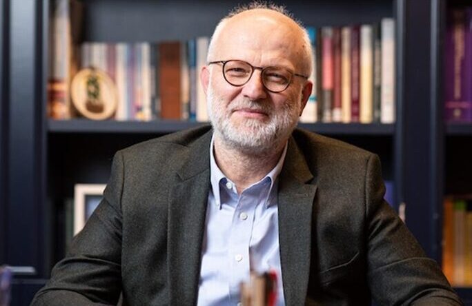 Prof. Dr. Kemal Sayar’dan çocuklarda “eko-anksiyete” uyarısı: