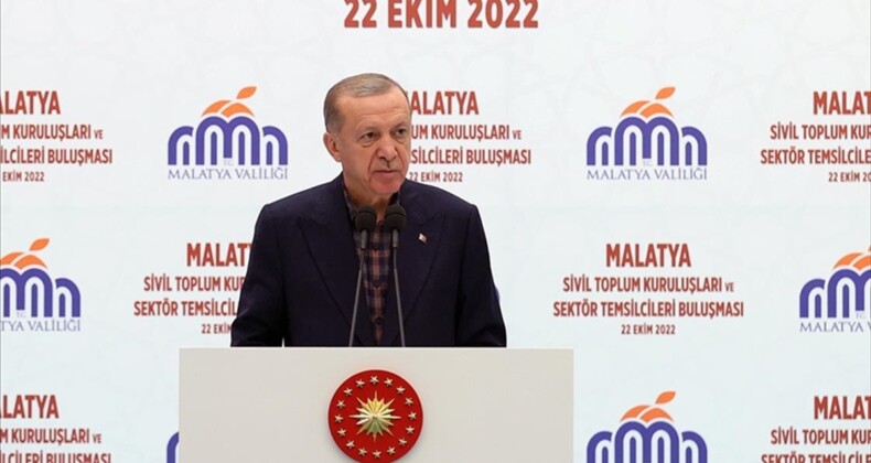 Cumhurbaşkanı Erdoğan: Faiz lobileri çökmeye başladı ve artık faizde tek haneli rakama doğru iniyoruz