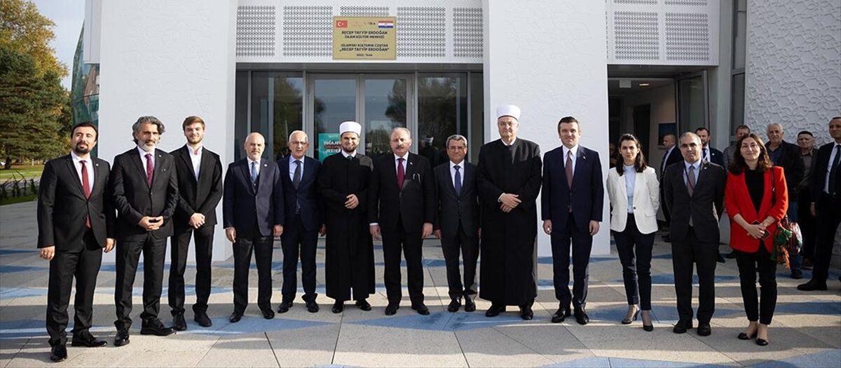 TBMM Başkanı Şentop, Recep Tayyip Erdoğan İslam Kültür Merkezi’ni ziyaret etti