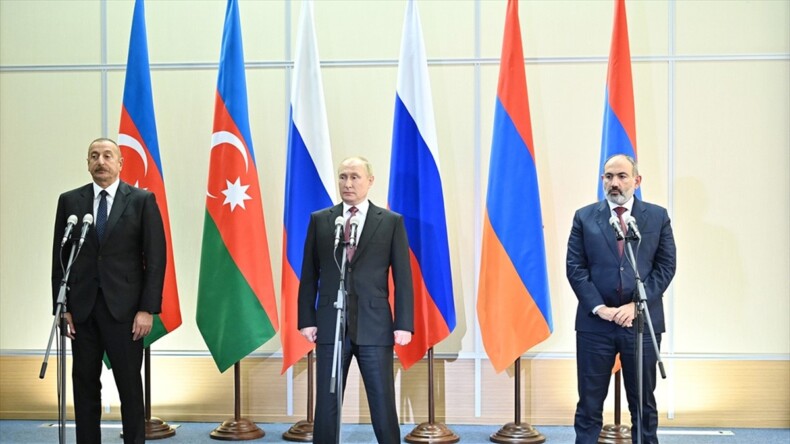 Putin, Aliyev ve Paşinyan, Soçi’de bir araya geldi