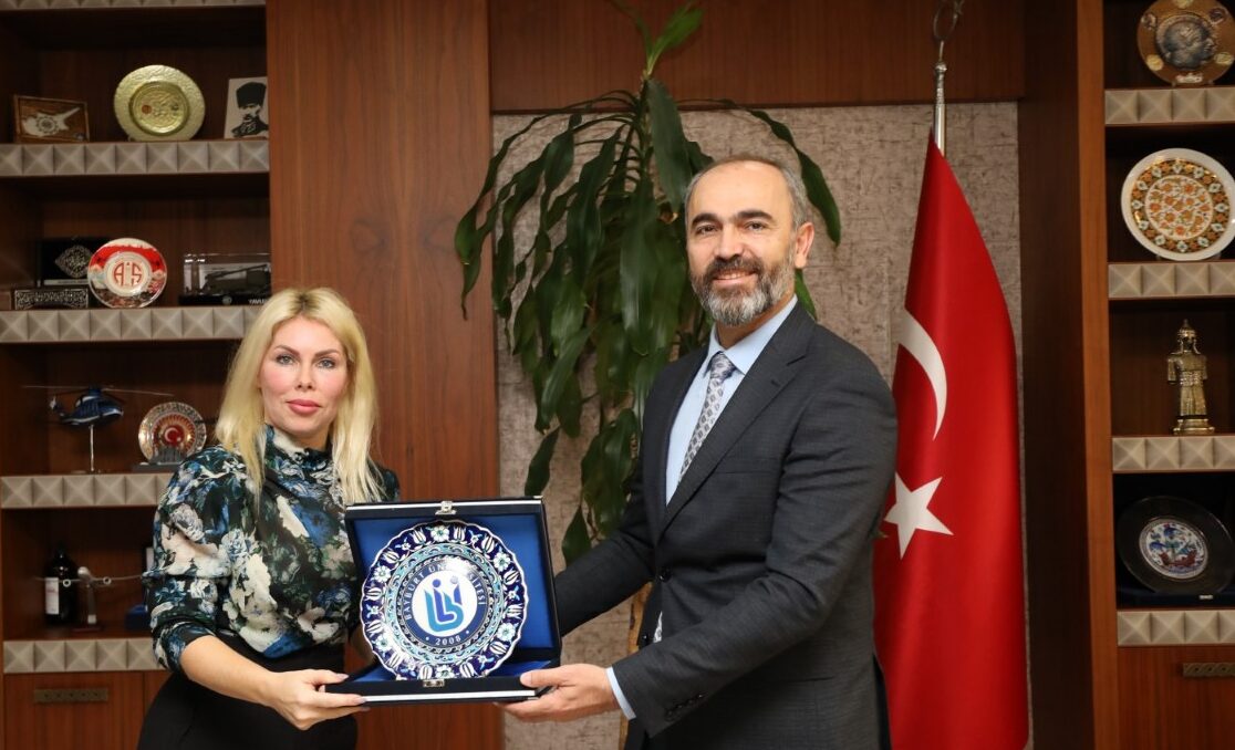 Akdeniz Üniversitesi ile Bayburt Üniversitesi arasında İHA eğitimi alanında iş birliği