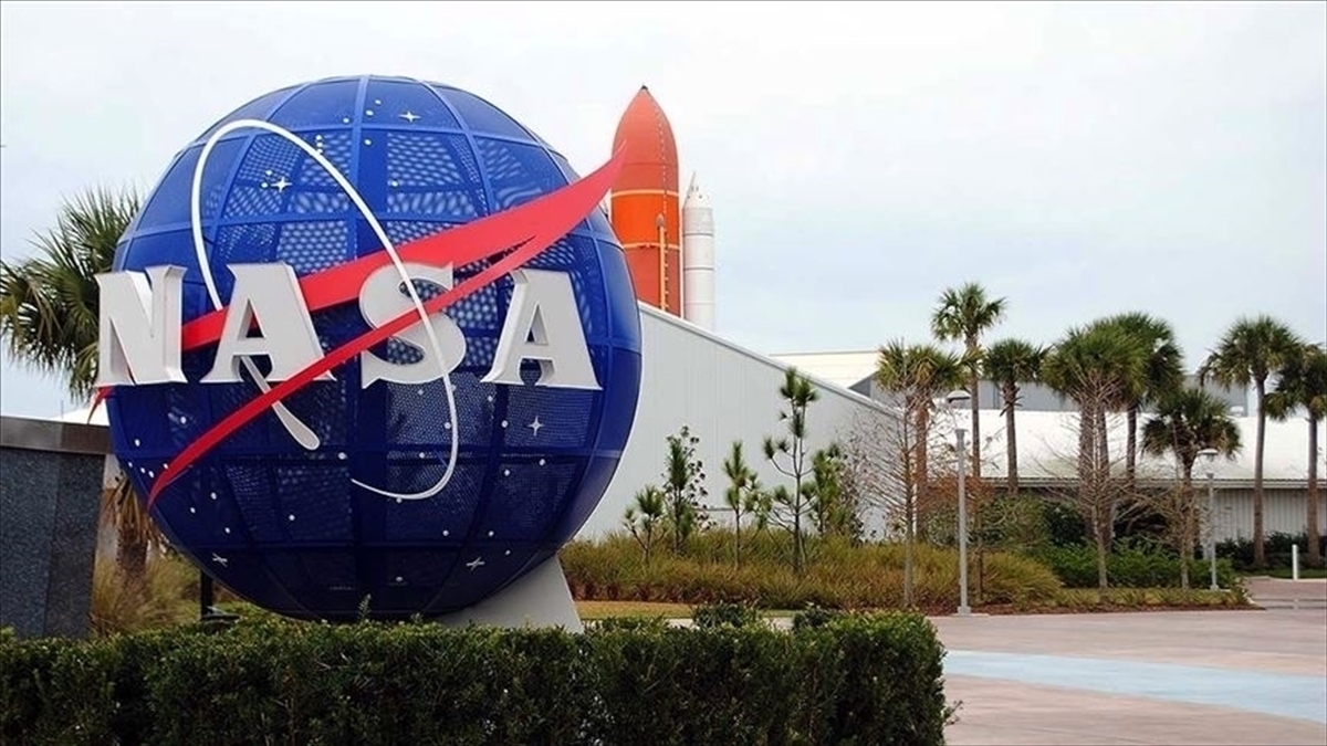 Çinliler, NASA’nın Ay keşif aracının kendilerinden kopyalandığını iddia ediyor