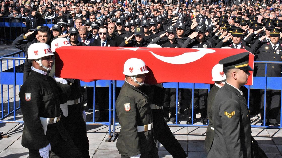AA-20221105-29356722-29356721-SEHIT_ISTIHKAM_UZMAN_ONBASI_AKCAGLAYAN_SON_YOLCULUGUNA_UGURLANDI