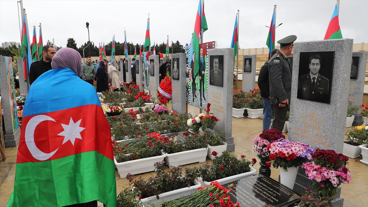 AA-20221108-29382759-29382757-AZERBAYCANDA_KARABAG_ZAFERININ_2_YILINDA_SEHITLER_UNUTULMADI