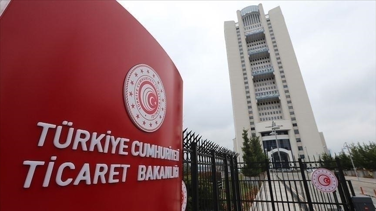 AA-20221116-29450597-29450595-TICARET_BAKANLIGI_2_BIN_500_SOZLESMELI_PERSONEL_ALACAK