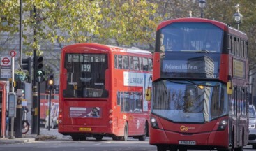 İngiltere’de otobüs şoförleri greve gitti