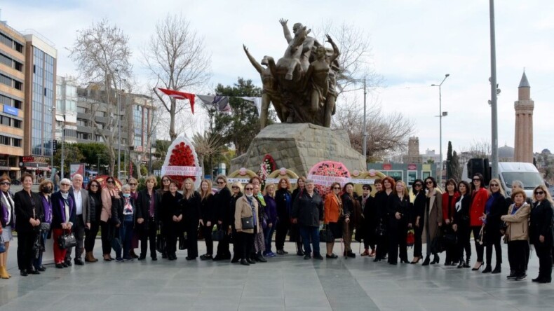 Antalya Kent Konseyi Kadın Meclisi’nden 25 Kasım açıklaması