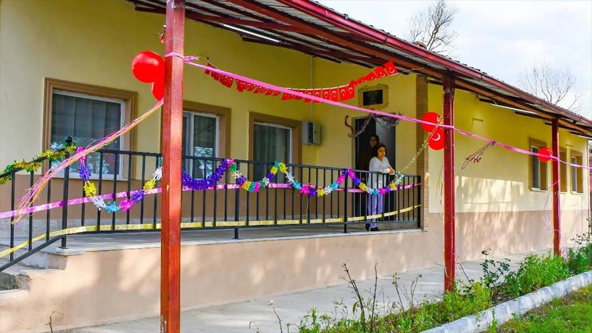 Samsun’da atıl haldeki eski okul binası köy yaşam merkezine dönüştürüldü