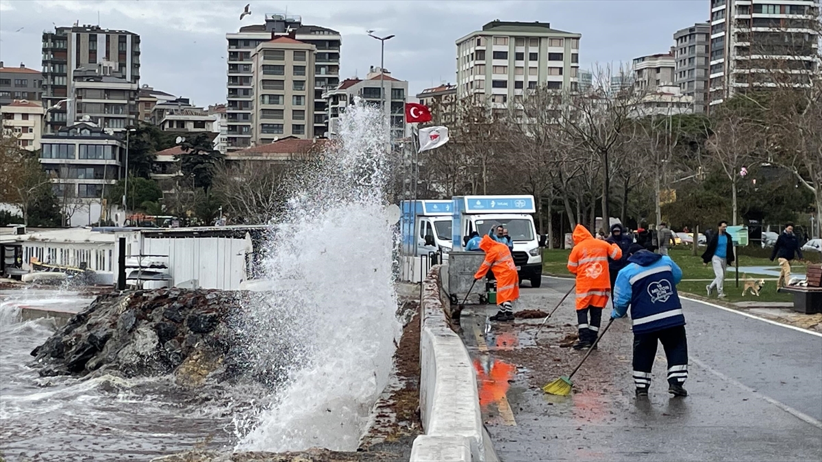 İstanbul’da beklenen lodos etkili olmaya başladı