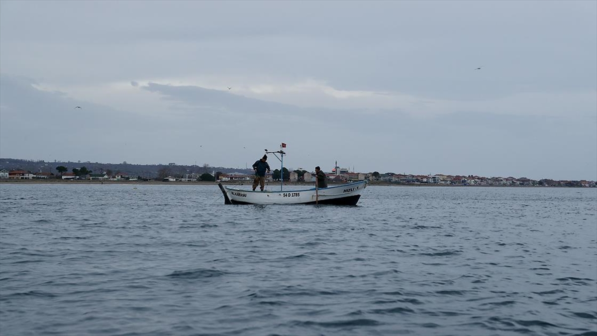 Karadeniz’in sahil köyünde geleneksel balıkçılıkla geçim mücadelesi