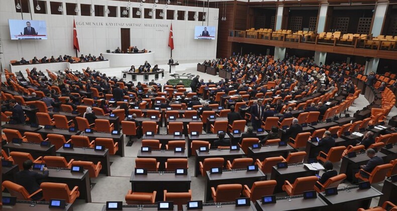 2023 yılı bütçe görüşmelerinin dikkati çeken anları