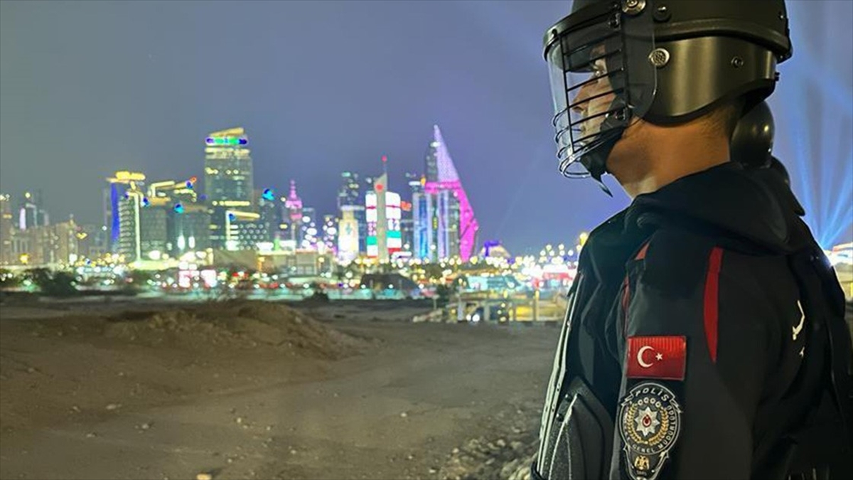 Türk polisi Dünya Kupası’ndaki 64 müsabakanın tamamında görev aldı