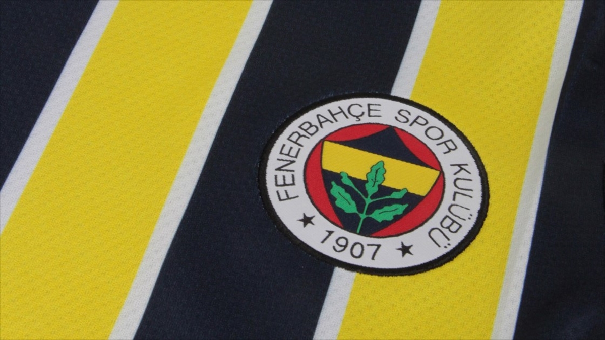 AA-20221224-29825088-29825087-FENERBAHCE_KULUBU_TRABZONSPORLA_OYNAYACAKLARI_MACTA_GOREV_YAPACAK_YARDIMCI_HAKEM_ATAMASINA_TEPKI_GOSTERDI