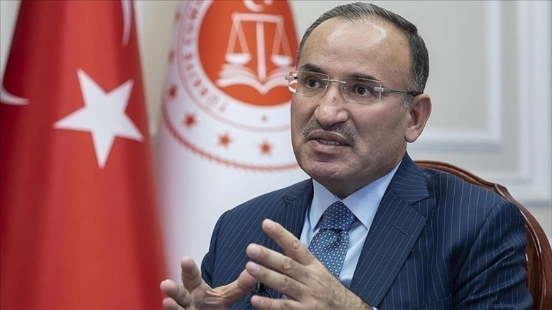Adalet Bakanı Bozdağ: Seçim kanunlarındaki değişiklikler nisanda yürürlüğe girdi, aynen uygulanacak
