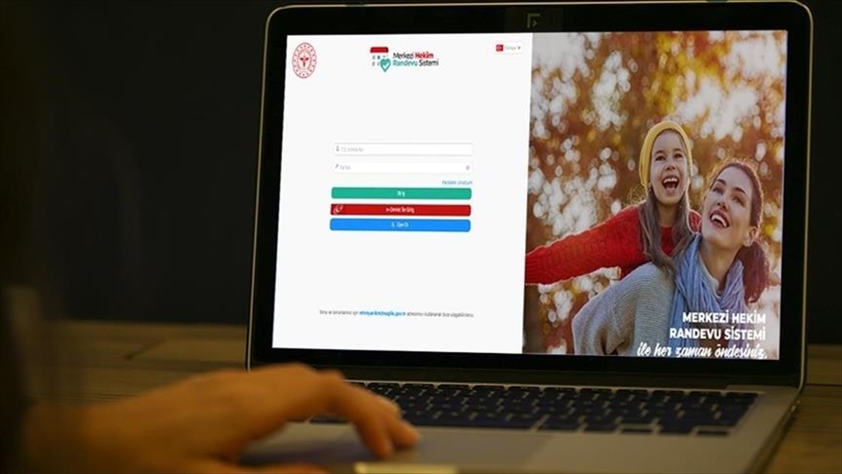 Sağlık Bakanı Koca’dan “MHRS randevuları” ile ilgili paylaşım