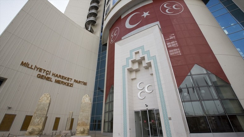 MHP’de 31 il başkanı, milletvekili adaylığı için görevinden ayrıldı