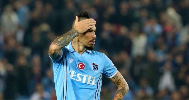 Trabzonspor’da antrenmanda sakatlanan Hamsik, Hatayspor maçı kadrosundan çıkartıldı