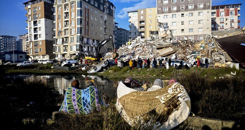 FIFA Başkanı Infantino’dan depremde hayatını kaybeden vatandaşlar için taziye mesajı