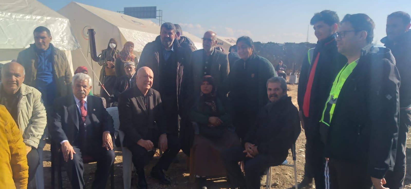 İYİ PARTİLİ SUBAŞI DEPREM BÖLGESİNDE