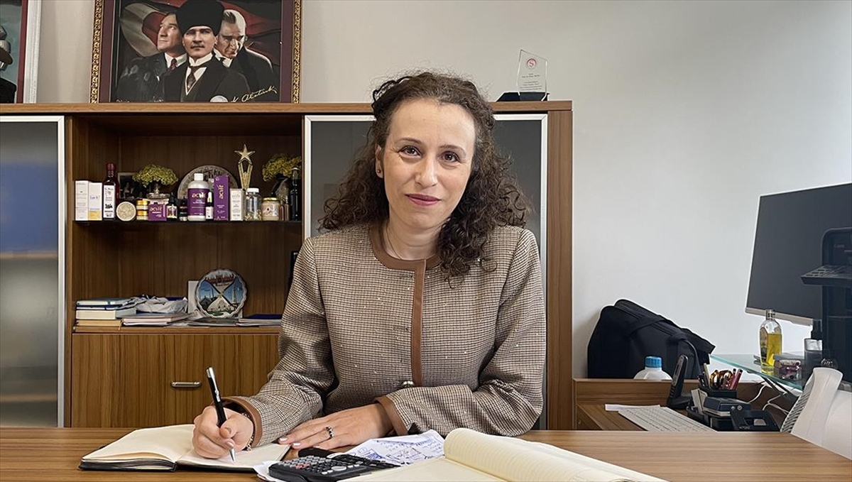 KTÜ’lü kadın akademisyen nükleer fizik alanındaki çalışmalarıyla adından söz ettiriyor