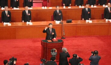 İktidarını tazeleyen Çin lideri Şi’den küresel güvenlikte daha etkin rol vurgusu