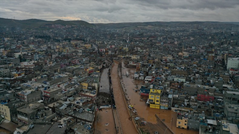 Şanlıurfa’da sağanak nedeniyle eğitim öğretime yarın da ara verildi