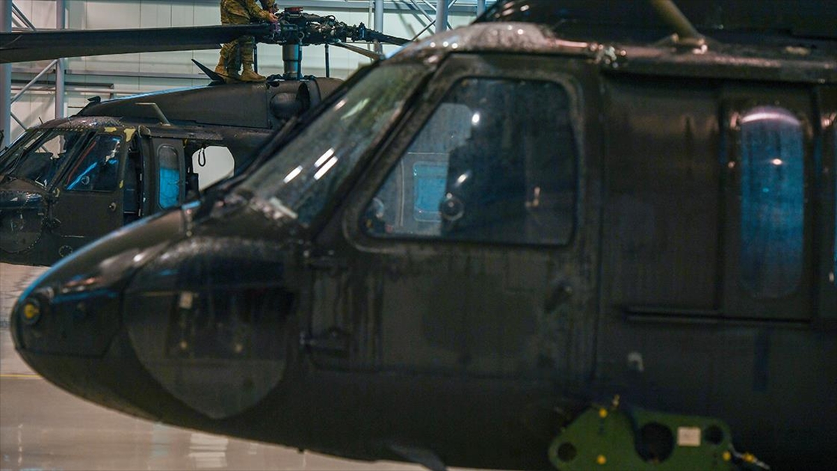 ABD’de iki askeri helikopterin düşmesi sonucu ölü ve yaralıların olduğu bildirildi