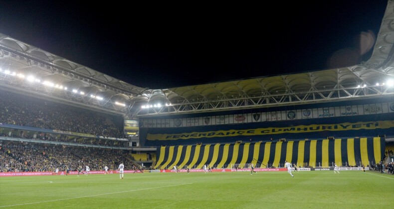 İstanbul Valiliği: Fenerbahçe-Beşiktaş maçına misafir takım seyircisi alınmayacak
