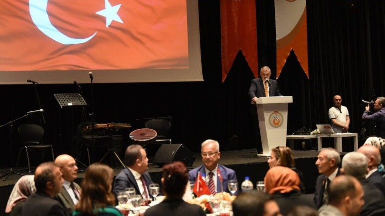ANTALYA VALİSİ OLARAK HER ZAMAN YANINIZDAYIM VE HİZMETKÂRINIZIM