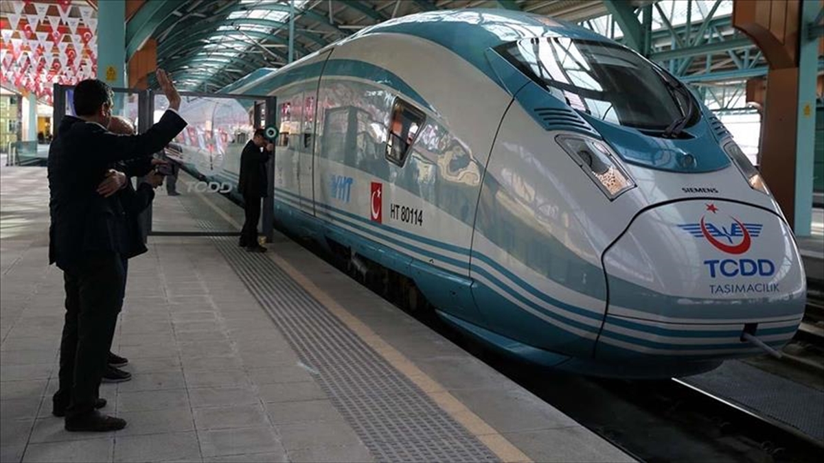 Ulaştırma ve Altyapı Bakanlığından Ankara-Sivas Hızlı Tren Hattı’na ilişkin “sinyalizasyon” açıklaması