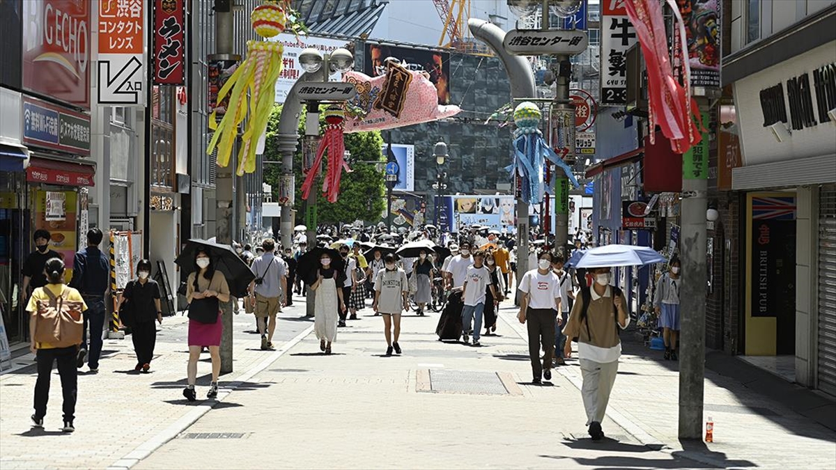 Japonya Kovid-19’u mevsimsel grip kategorisine aldı