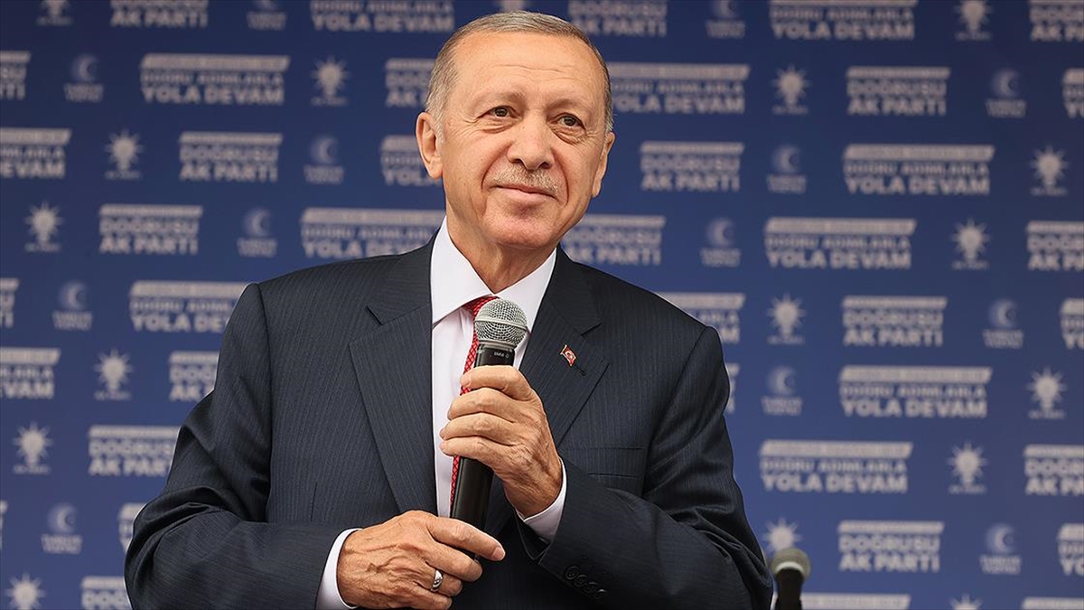 Cumhurbaşkanı Erdoğan: 28 Mayıs’ta genç kardeşlerimin güçlü desteğine güveniyorum