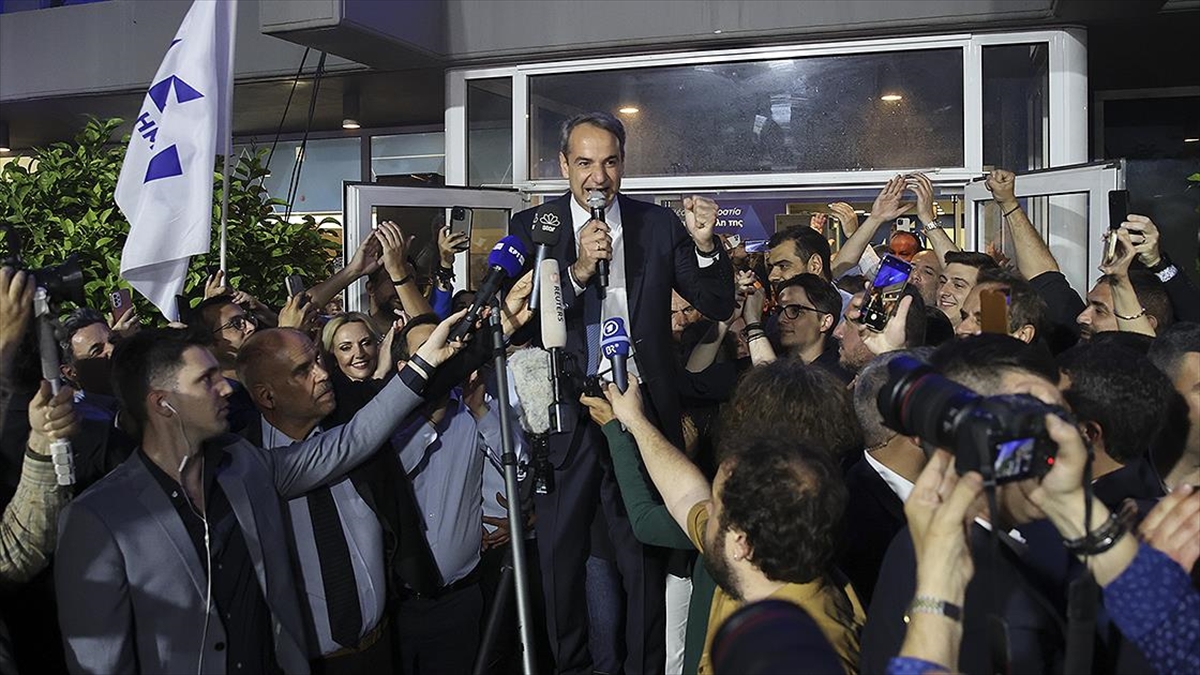 Yunanistan’da Miçotakis seçimi önde götürse de seçmenler ikinci kez sandığa gidecek
