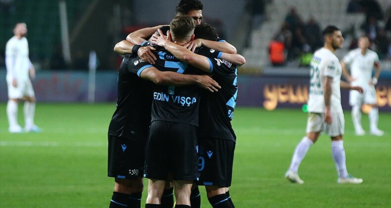 Trabzonspor, Giresunspor’u 4 golle geçti