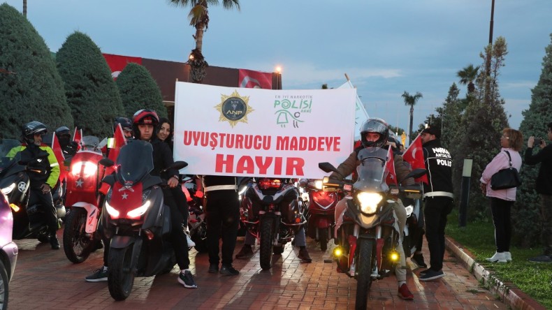 UYUŞTURUCUYLA MÜCADELE HER ALANDA DEVAM EDİYOR