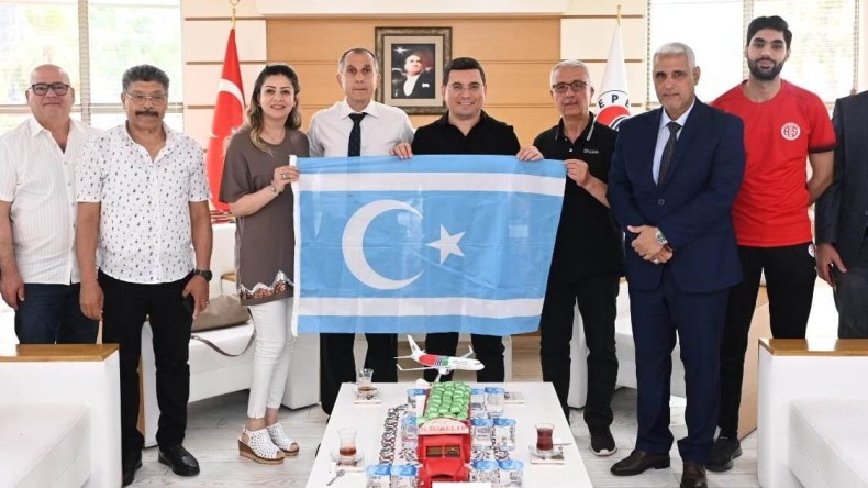 Irak Türklerinden Tütüncü’ye Ziyaret
