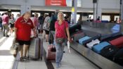 Antalya’ya hava yoluyla gelen turist sayısı 3 milyon 405 bini aştı